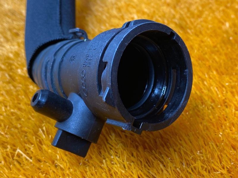 Патрубок радиатора нижний, 1300 рублей, Красноярск