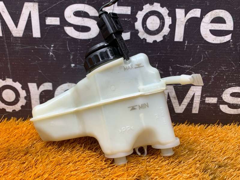 Бачок главного тормозного цилиндра, 500 рублей, Красноярск