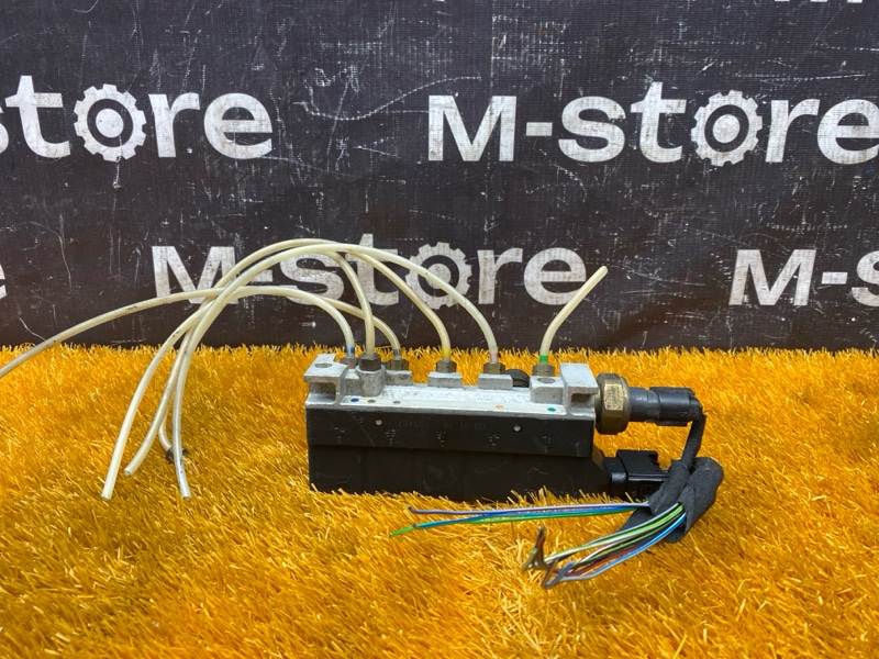 Блок клапанов пневмоподвески, 10000 рублей, Красноярск