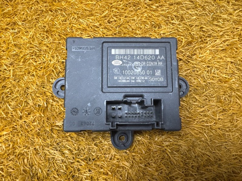 Блок управления дверью, 1000 рублей, Красноярск