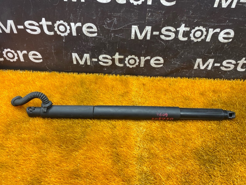 амортизатор багажника, 9000 рублей, Красноярск