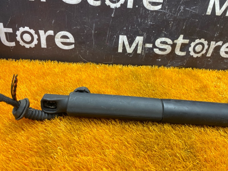 амортизатор багажника, 9000 рублей, Красноярск