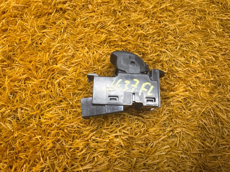 кнопка стеклоподъемника, 500 рублей, Красноярск