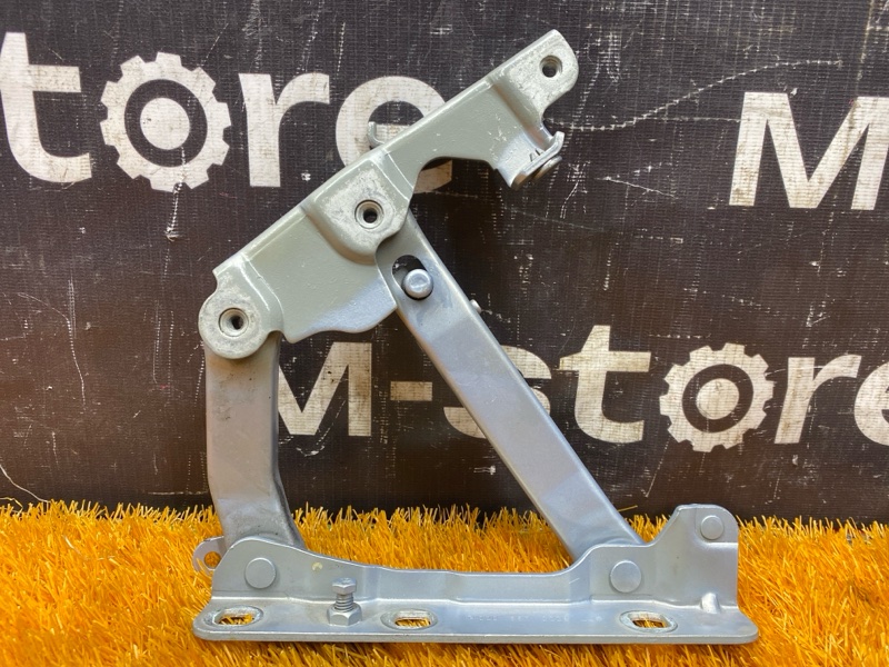 петля капота, 1000 рублей, Красноярск