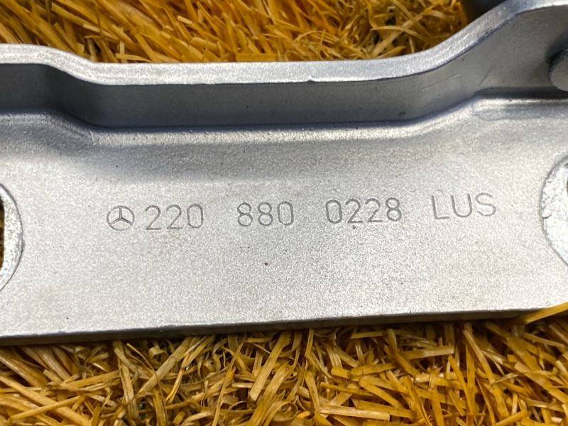 петля капота, 1000 рублей, Красноярск