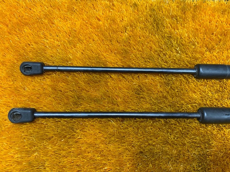 амортизатор багажника, 1000 рублей, Красноярск