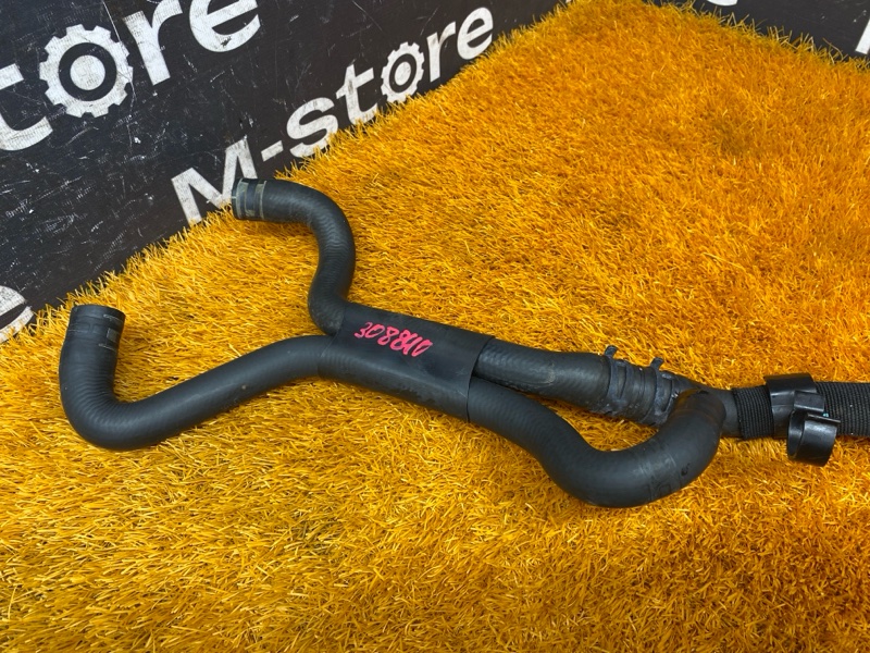 Патрубок системы охлаждения, 1000 рублей, Красноярск