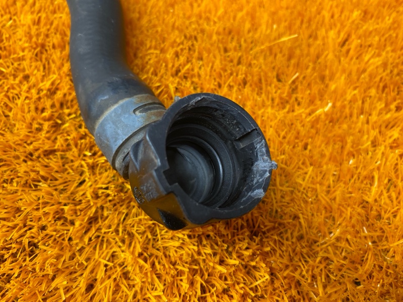 Патрубок системы охлаждения, 1400 рублей, Красноярск