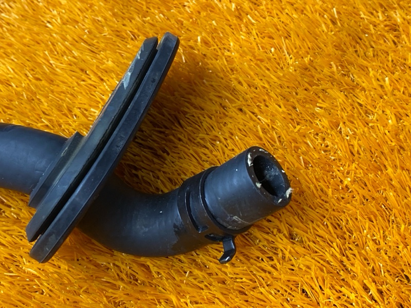 Патрубок системы охлаждения, 700 рублей, Красноярск