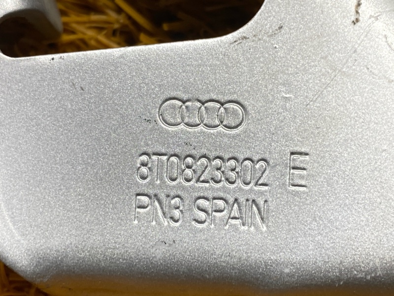 петля капота, 2000 рублей, Красноярск