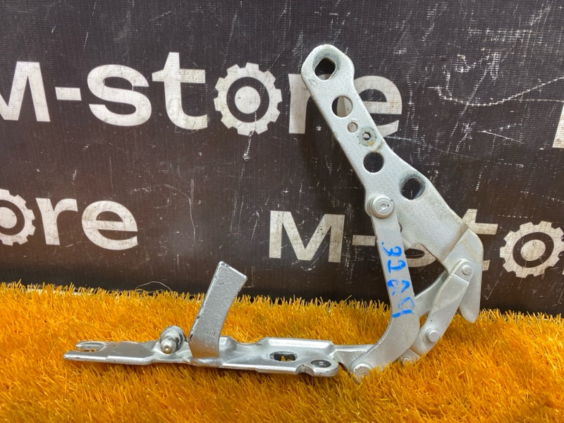 петля капота, 800 рублей, Красноярск