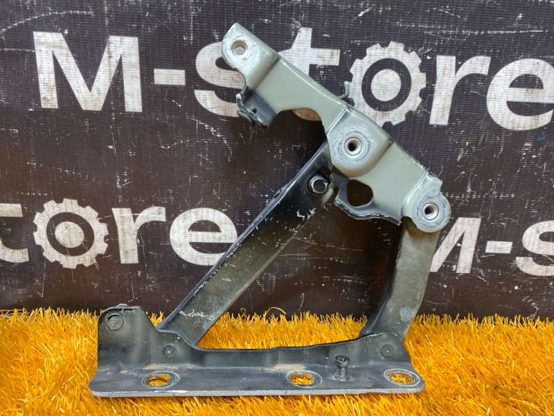 петля капота, 500 рублей, Красноярск