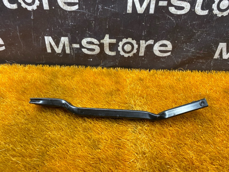 Кронштейн радиатора, 1200 рублей, Красноярск