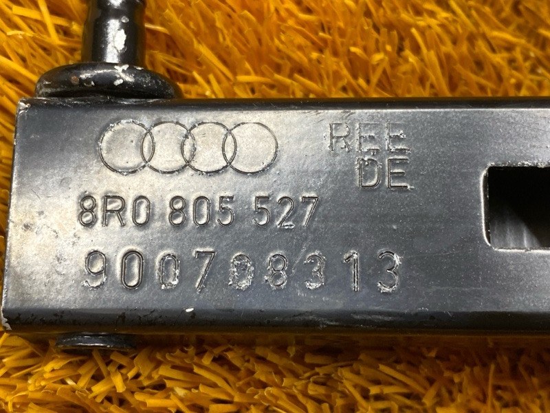 Кронштейн радиатора, 1200 рублей, Красноярск