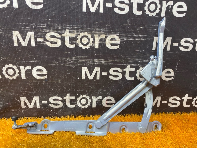 петля багажника, 1500 рублей, Красноярск