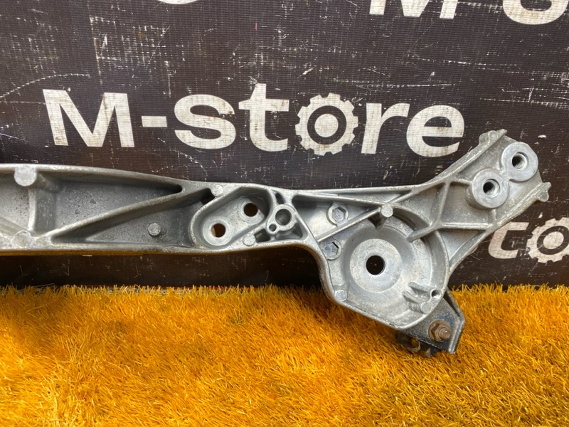 кронштейн редуктора, 1000 рублей, Красноярск