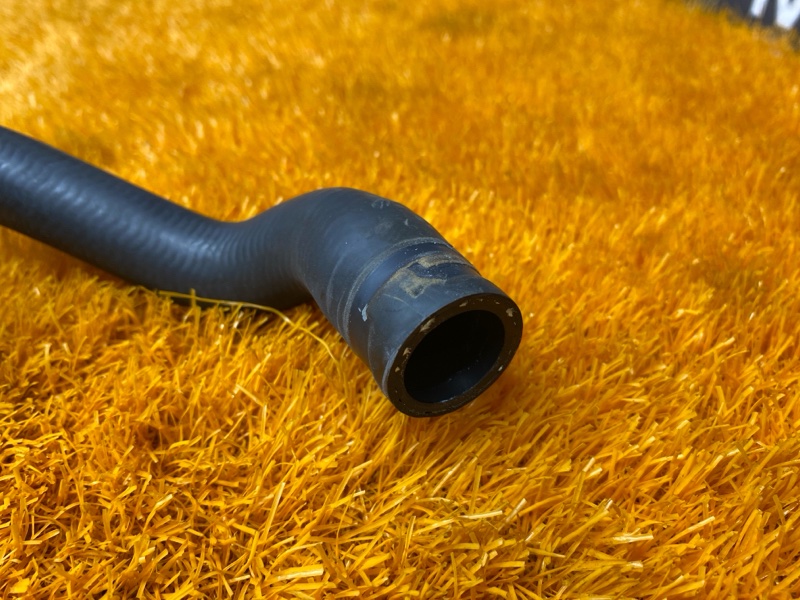 Патрубок системы охлаждения, 500 рублей, Красноярск