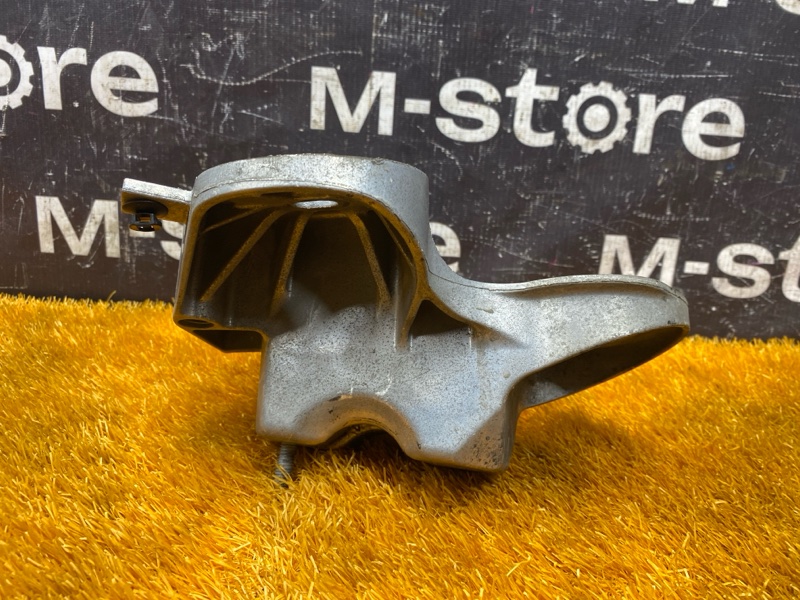 Кронштейн подушки двигателя, 9000 рублей, Красноярск