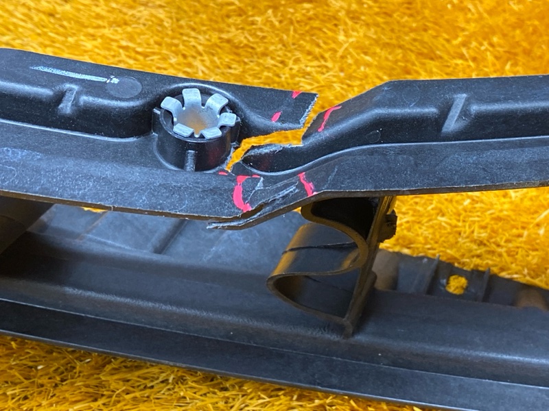 крепление крыла, 1400 рублей, Красноярск