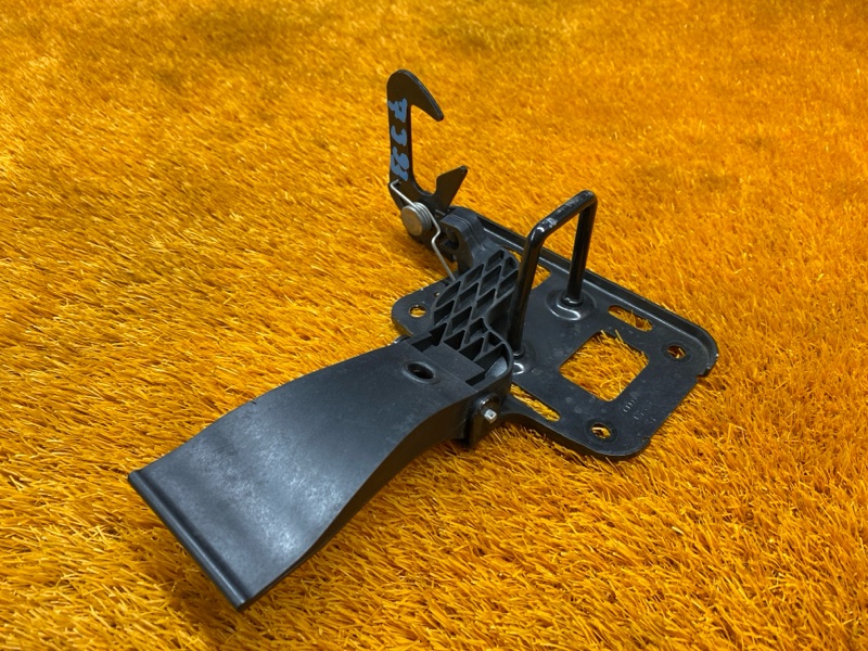 замок капота, 500 рублей, Красноярск