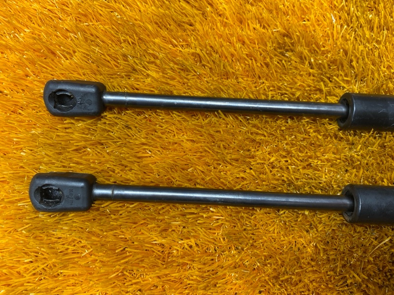 амортизатор капота, 1400 рублей, Красноярск