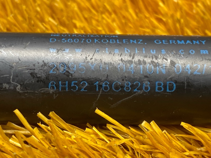 амортизатор капота, 1400 рублей, Красноярск