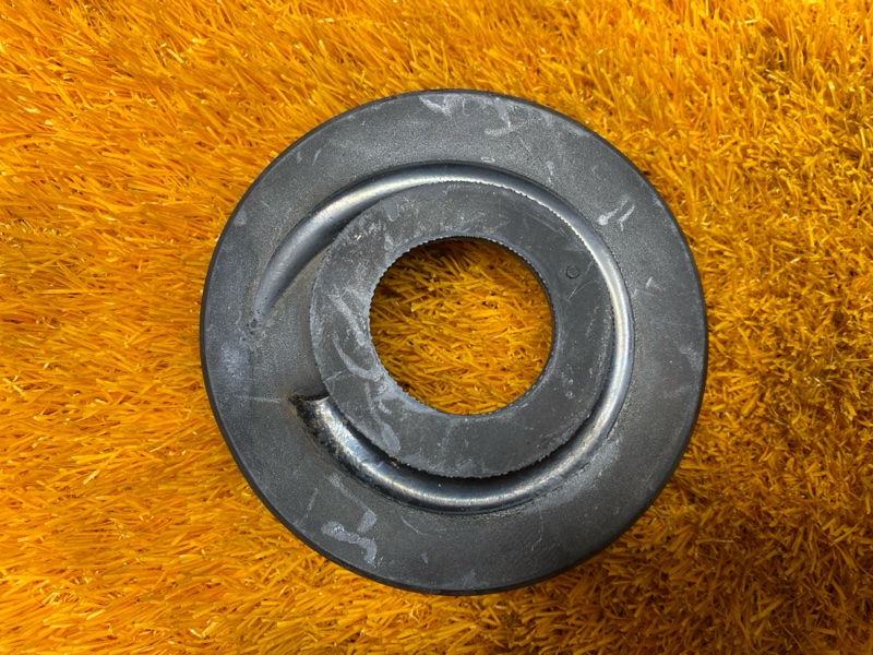 опора пружины, 800 рублей, Красноярск