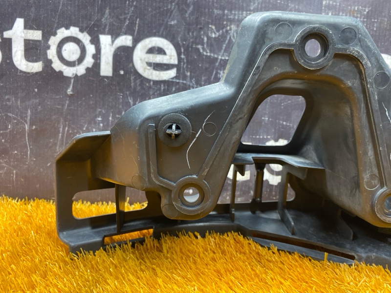 крепление бампера, 1000 рублей, Красноярск