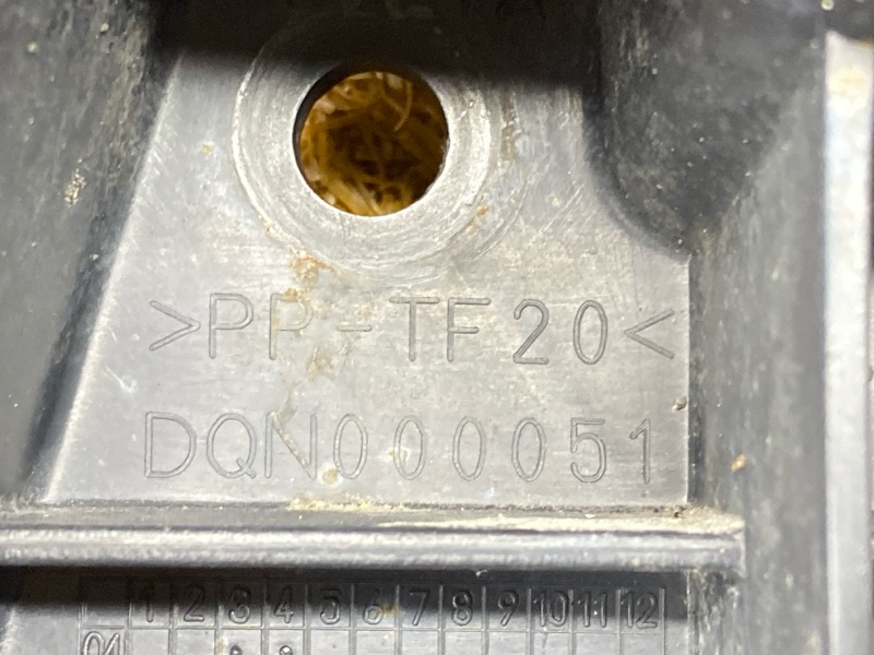 крепление бампера, 1000 рублей, Красноярск