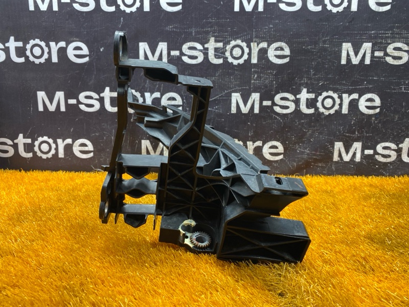 кронштейн фары, 2800 рублей, Красноярск