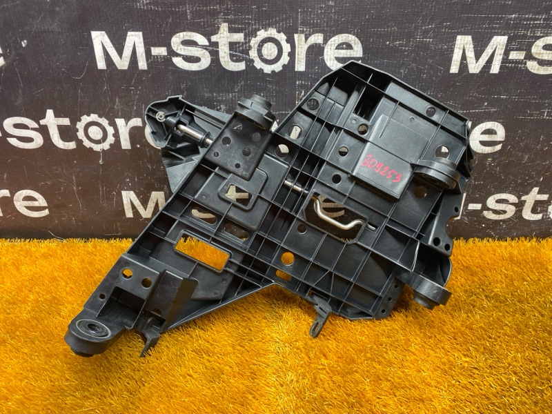 кронштейн фары, 5000 рублей, Красноярск