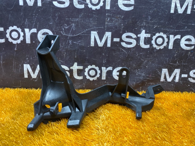 крепление бампера, 1000 рублей, Красноярск