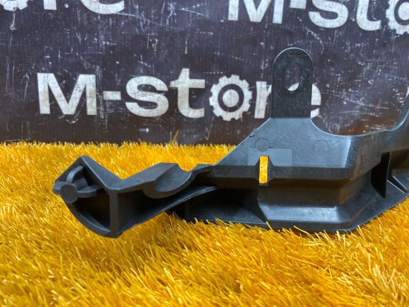 крепление бампера, 1000 рублей, Красноярск