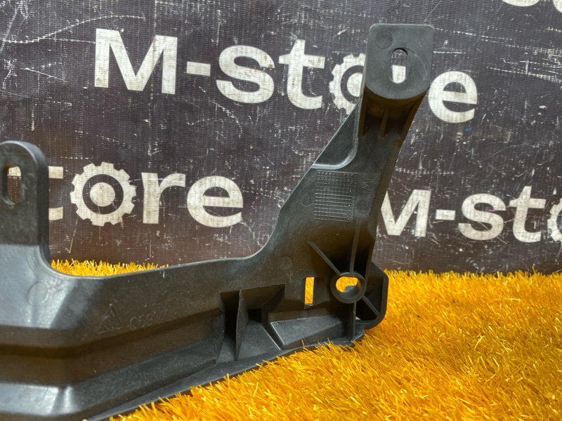 крепление бампера, 1000 рублей, Красноярск