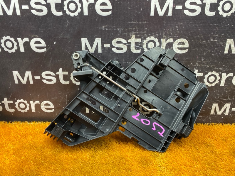 кронштейн фары, 6000 рублей, Красноярск