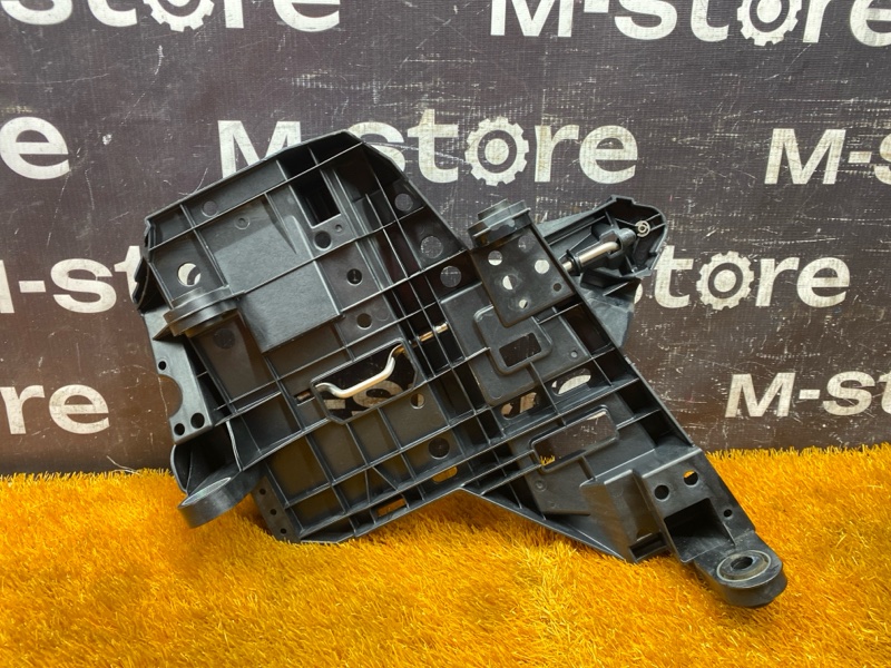 кронштейн фары, 6000 рублей, Красноярск