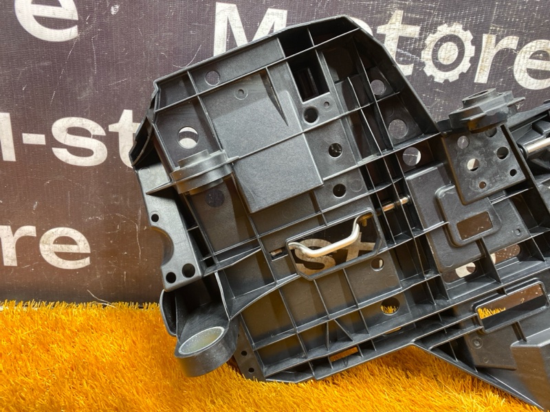 кронштейн фары, 6000 рублей, Красноярск