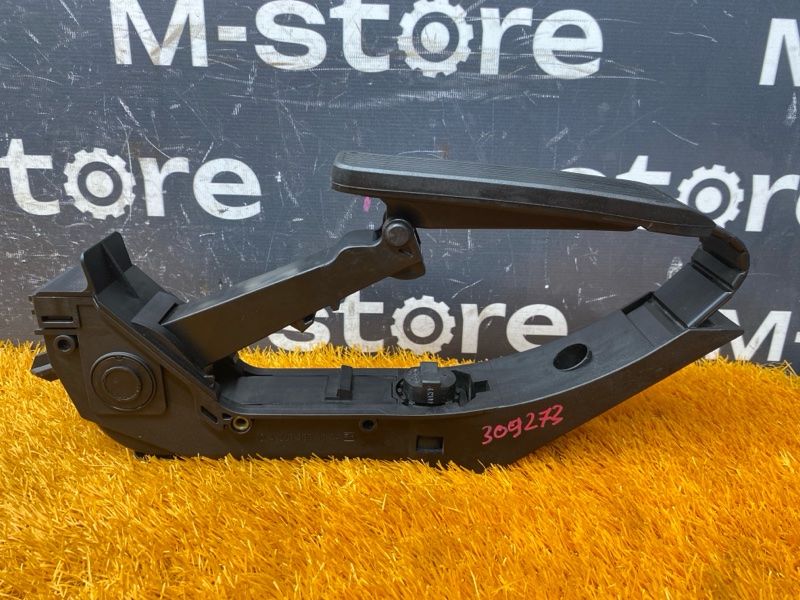 педаль газа, 2500 рублей, Красноярск