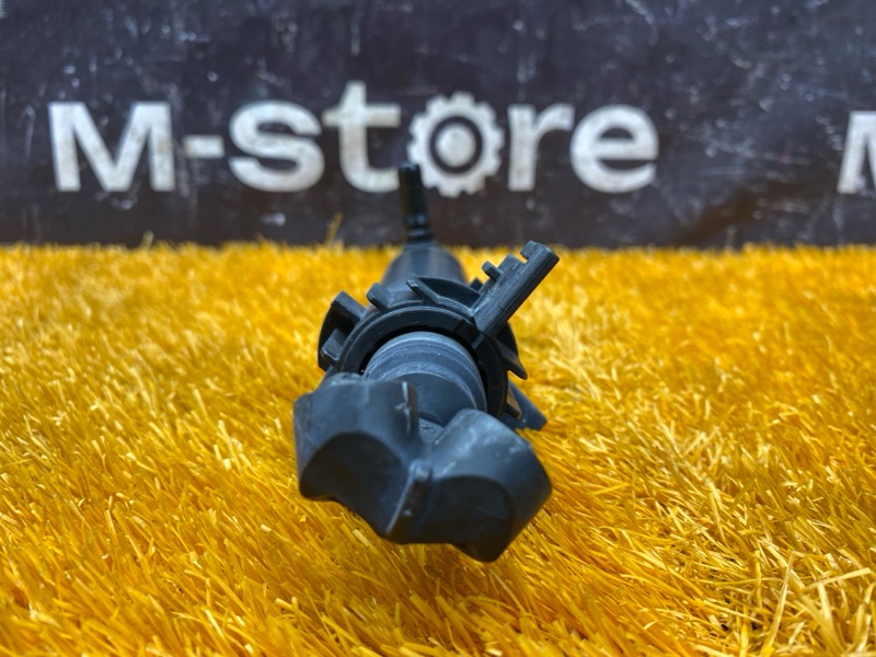 Форсунка омывателя фары, 1000 рублей, Красноярск