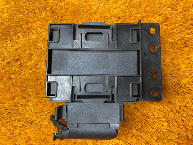 Блок управления бортовой сети, 1000 рублей, Красноярск