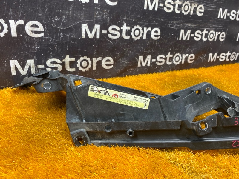 крепление крыла, 2000 рублей, Красноярск