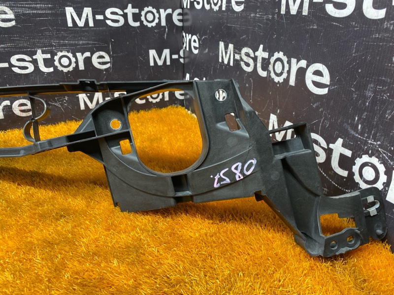 крепление крыла, 2000 рублей, Красноярск