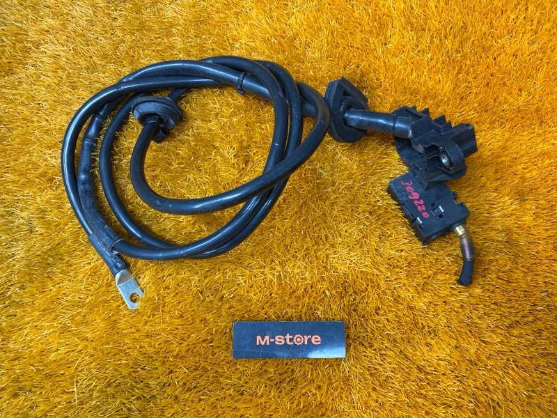 Клемма аккумулятора плюс, 1000 рублей, Красноярск