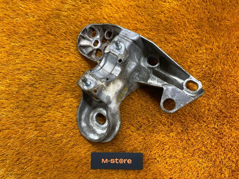 Кронштейн подушки двигателя, 1000 рублей, Красноярск