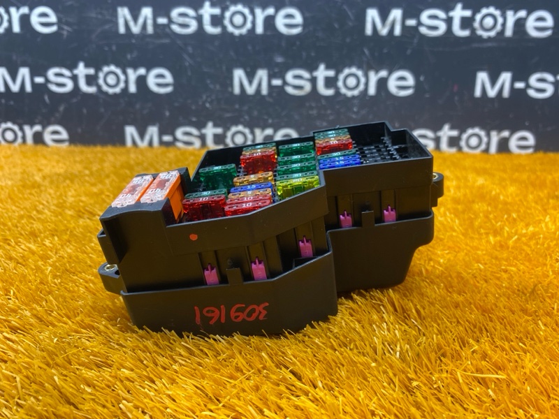 блок предохранителей, 1000 рублей, Красноярск