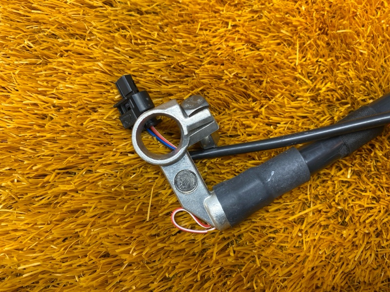 Клемма аккумулятора плюс, 500 рублей, Красноярск