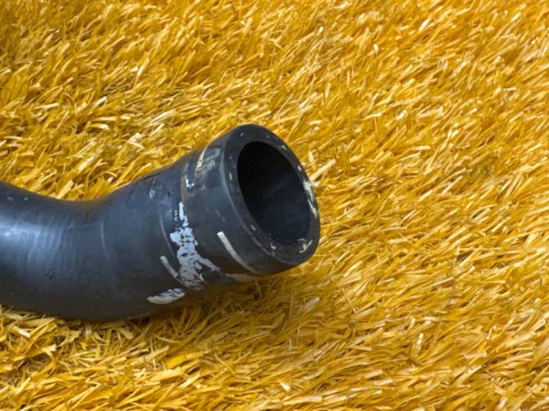 Патрубок системы охлаждения, 500 рублей, Красноярск