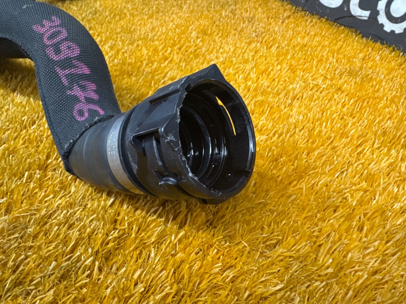 Патрубок радиатора верхний, 1000 рублей, Красноярск