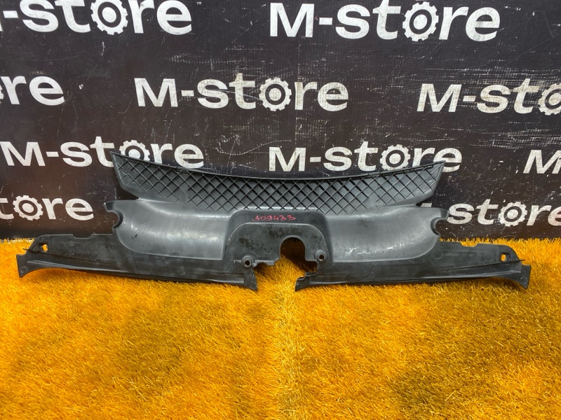 Накладка замка капота, 1500 рублей, Красноярск