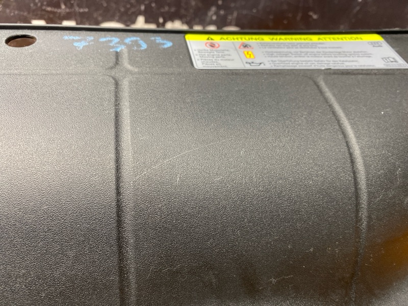 Накладка замка капота, 2000 рублей, Красноярск